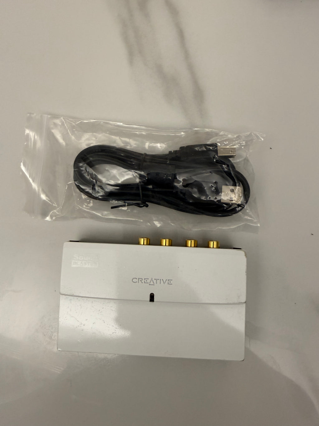 Creative Labs External Sound Blaster Model SB0270 Withe #0468M