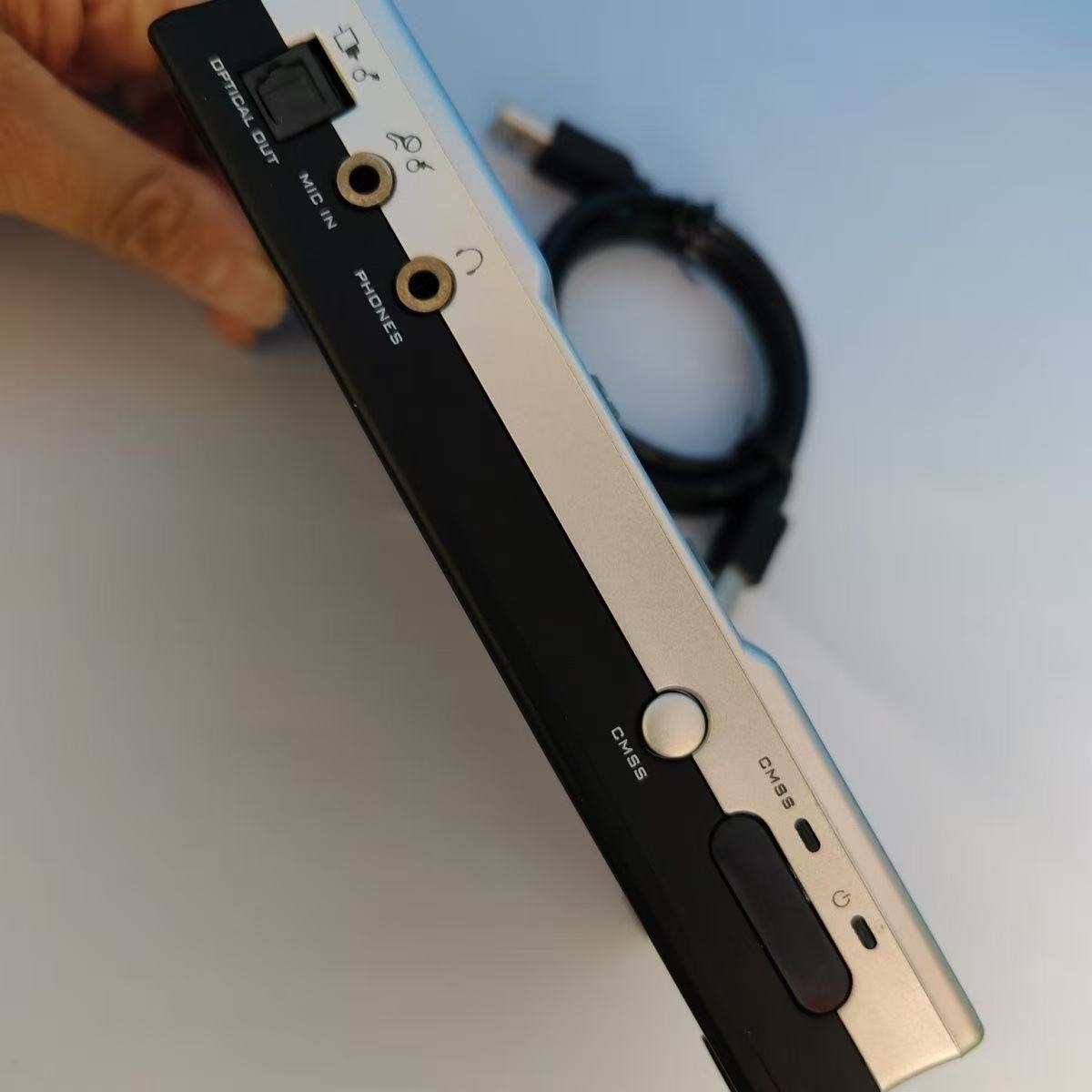 Creative Labs Live! 24-bit External Sound Blaster Model SB0490 Very Clear